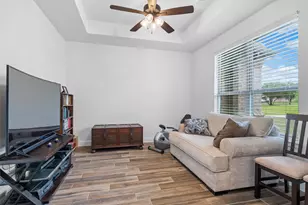 341 Oak Mdw Ln, Weatherford, TX 76085 - Photo 16