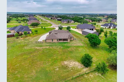 341 Oak Meadow Lane, Weatherford, TX 76085 - Photo 22