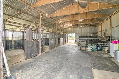 3781 Fm 151, Whitewright, TX 75491 - Photo 28