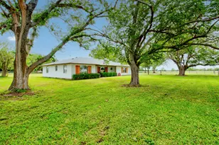 3781 FM151, Whitewright, TX 75491 - Photo 4