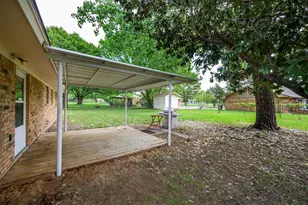 820 N Ave A, Springtown, TX 76082 - Photo 24