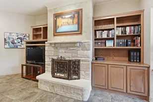 4104 Mojave Dr, Granbury, TX 76049 - Photo 8