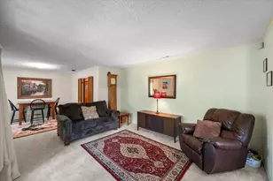2213 Shadywood Ct, Arlington, TX 76012 - Photo 6