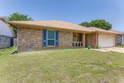 6625 Moss Lane, Watauga, TX 76148 - Photo 2