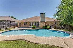 6625 Moss Ln, Watauga, TX 76148 - Photo 4