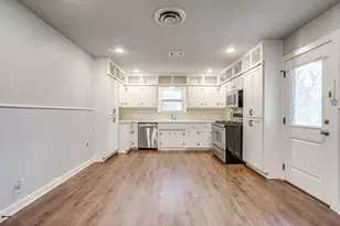 3528 Garwood Dr, North Richland Hills, TX 76117 - Photo 8