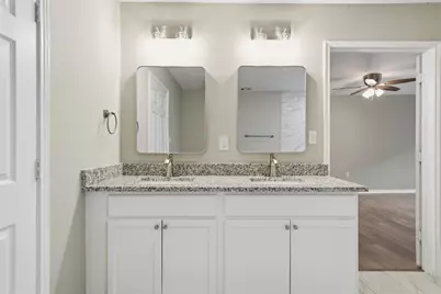 316 N Elm Street, Mart, TX 76664 - Photo 16