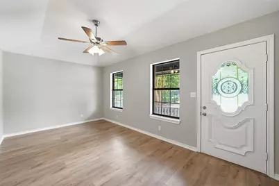 316 N Elm Street, Mart, TX 76664 - Photo 4