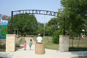 2013 Huntington Ln, Fort Worth, TX 76110 - Photo 38