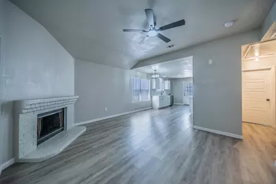 3021 Lago Vista Court, Dallas, TX 75236 - Photo 2