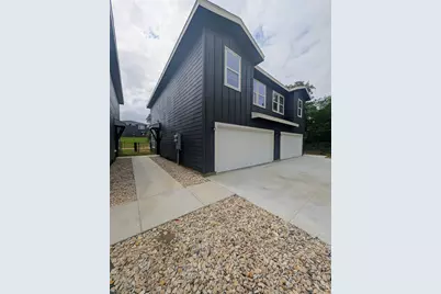 3501 E Renfro Street #123, Burleson, TX 76028 - Photo 2