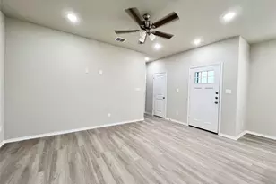 3501 E Renfro St, Burleson, TX 76028 - Photo 20