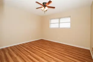 5301 Wooten Dr, Fort Worth, TX 76133 - Photo 14