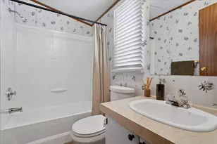 4434 Wildwood Cir, Granbury, TX 76049 - Photo 16