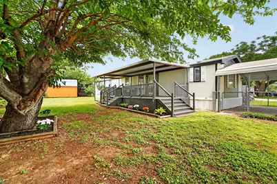 4434 Wildwood Circle, Granbury, TX 76049 - Photo 6