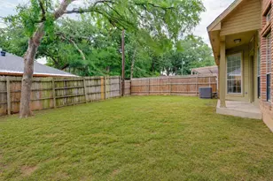 1401 Carver Ln, Irving, TX 75061 - Photo 24