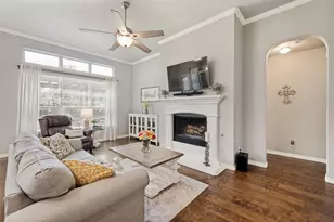 1317 Isabella Ln, Savannah, TX 76227 - Photo 6
