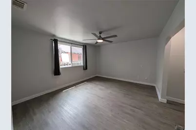 2423 Maryland Avenue, Dallas, TX 75216 - Photo 8