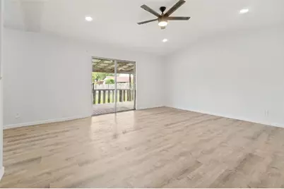 2654 Arlington Lane, Lancaster, TX 75134 - Photo 6