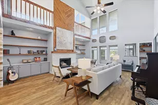 301 Chapelwood Dr, Colleyville, TX 76034 - Photo 8