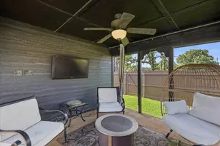 301 Chapelwood Dr, Colleyville, TX 76034 - Photo 32