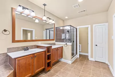 1014 Brook Forest Lane, Euless, TX 76039 - Photo 20