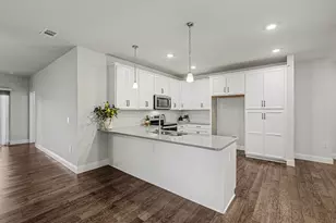 1735 Wittington Pl, Farmers Branch, TX 75234 - Photo 10