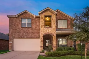 1021 Lake Grove Dr, Little Elm, TX 75068 - Photo 2