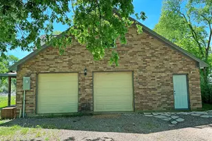 655 St Clair Rd, Ennis, TX 75119 - Photo 28