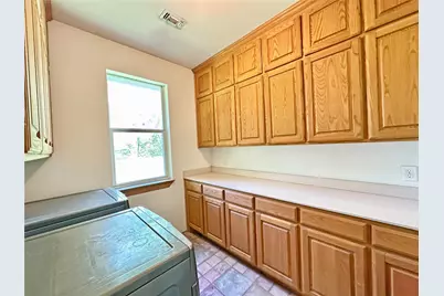 655 Saint Clair Road, Ennis, TX 75119 - Photo 16