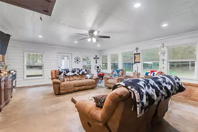 454 County Road 1485, Bogata, TX 75417 - Photo 2