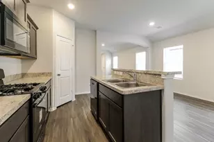 435 Sussex, Everman, TX 76140 - Photo 8