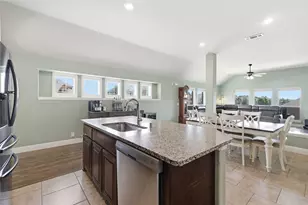 1068 English Oak Dr, Burleson, TX 76028 - Photo 8
