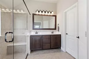 1068 English Oak Dr, Burleson, TX 76028 - Photo 16