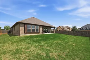 1068 English Oak Dr, Burleson, TX 76028 - Photo 28