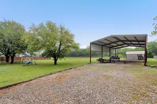 200 Pecan St, Ector, TX 75439 - Photo 26