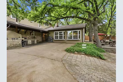 2801 Oak Cliff Lane, Arlington, TX 76012 - Photo 26