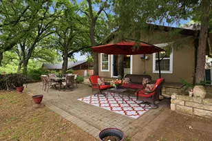 2801 Oak Cliff Ln, Arlington, TX 76012 - Photo 28