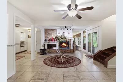 2801 Oak Cliff Lane, Arlington, TX 76012 - Photo 6