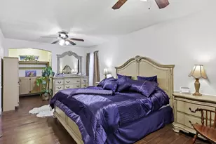 2801 Oak Cliff Ln, Arlington, TX 76012 - Photo 18