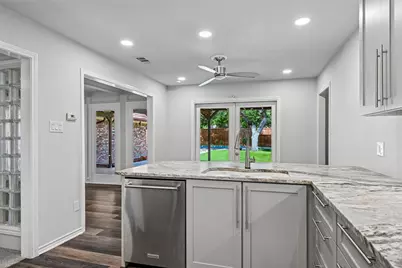 13216 Hillcrest Road, Dallas, TX 75240 - Photo 14