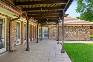 13216 Hillcrest Rd, Dallas, TX 75240 - Photo 6