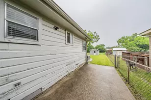 1009 Zelda, Hurst, TX 76053 - Photo 34