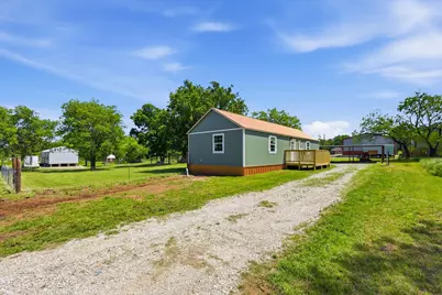 219 Cumberland Trail, Bridgeport, TX 76426 - Photo 2