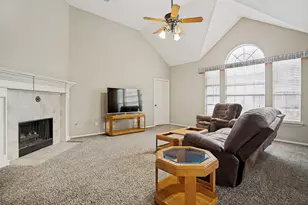 1208 Spring Creek Dr, Allen, TX 75002 - Photo 2