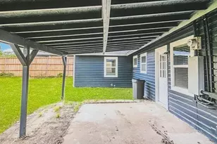 1709 Joyce St, Arlington, TX 76010 - Photo 20