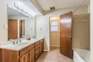 6901 Alexandria Ct, Fort Worth, TX 76133 - Photo 16