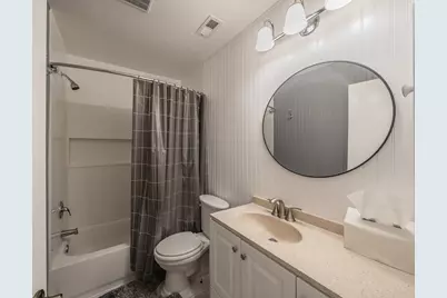 1001 Woodoak Court, Fort Worth, TX 76112 - Photo 16