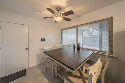 1001 Woodoak Court, Fort Worth, TX 76112 - Photo 10