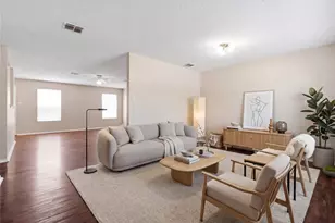 652 Lowe Dr, Cedar Hill, TX 75104 - Photo 2